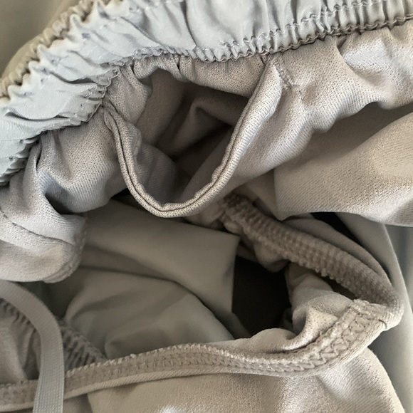 Nike Dri-Fit Grey running shorts - Picture 6 of 7